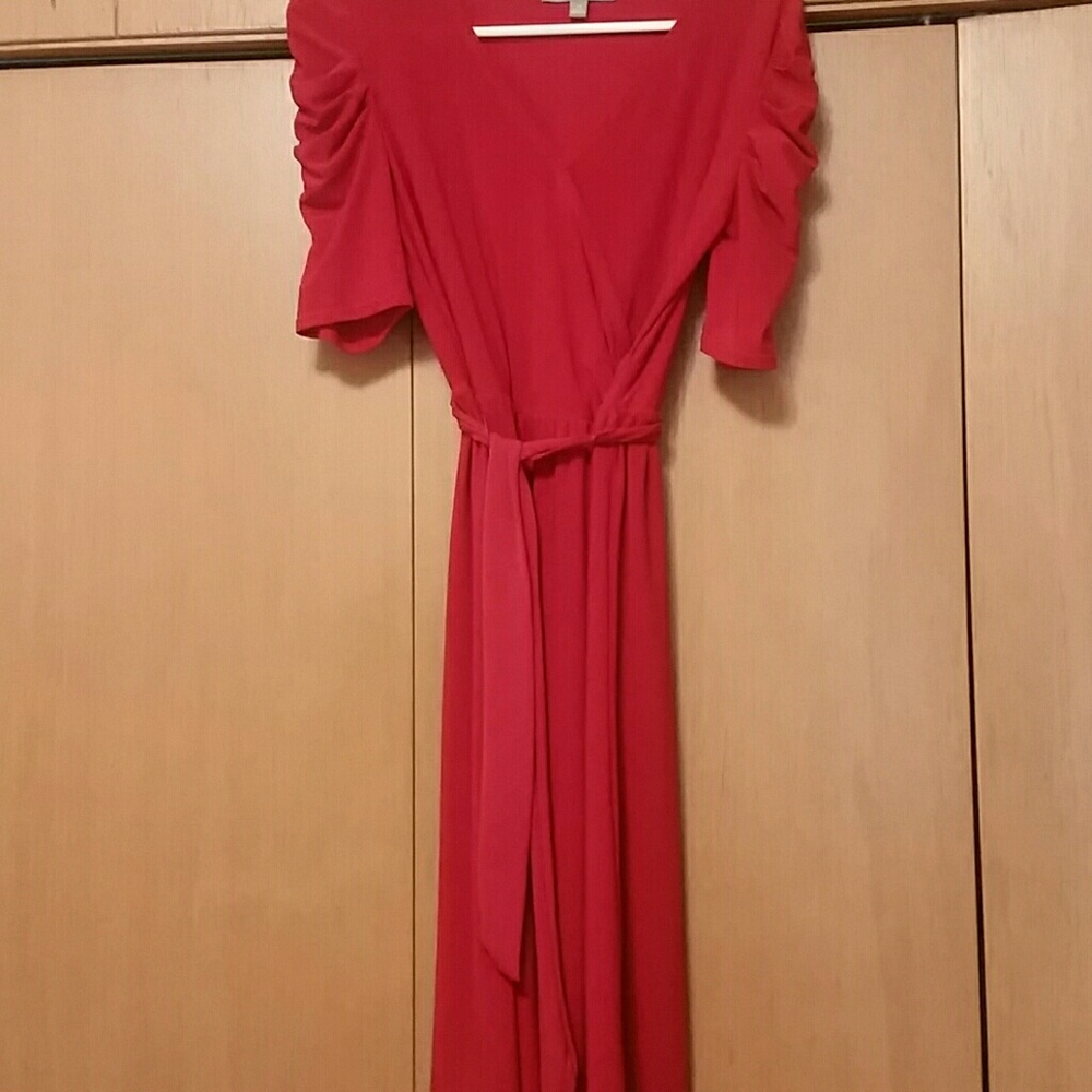 The PERFECT red dress